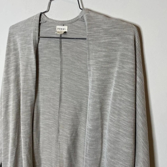 Donni striped cardigan oversized one size fits all excellent condition so soft - Picture 4 of 6